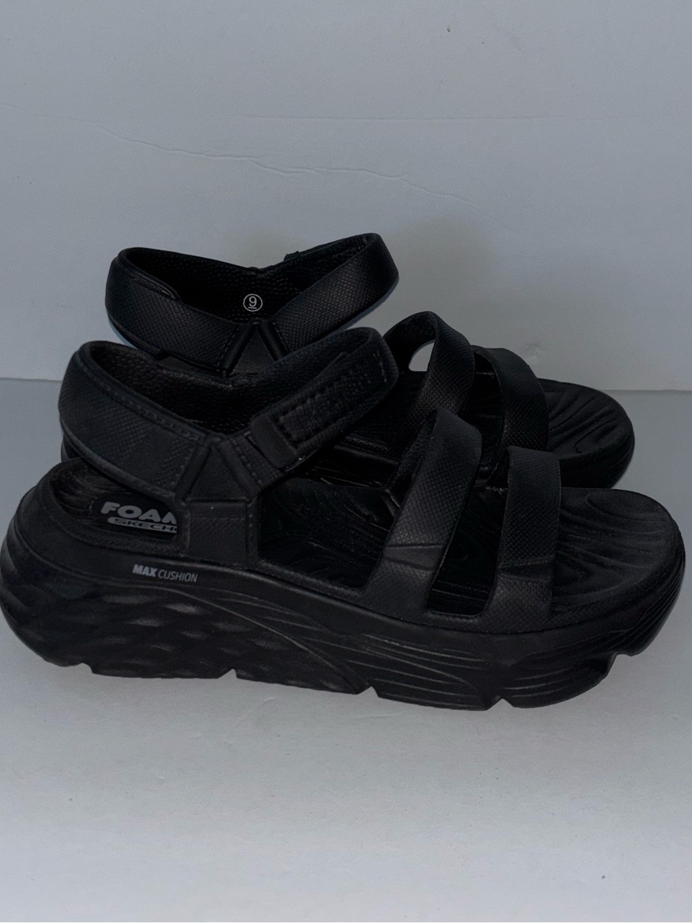 Skechers Foamies Sandals Comfort Women's  size 9 Black Platform Sport